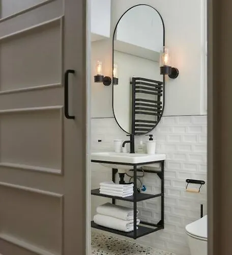 Scandinavian Art 3-bdr Διαμέρισμα